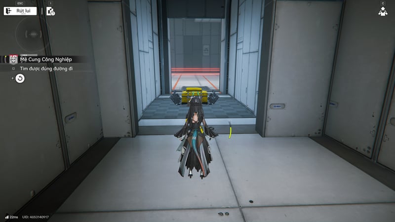 Băng qua dãy hành lang dẫn đến vị trí chiếc rương đầu tiên